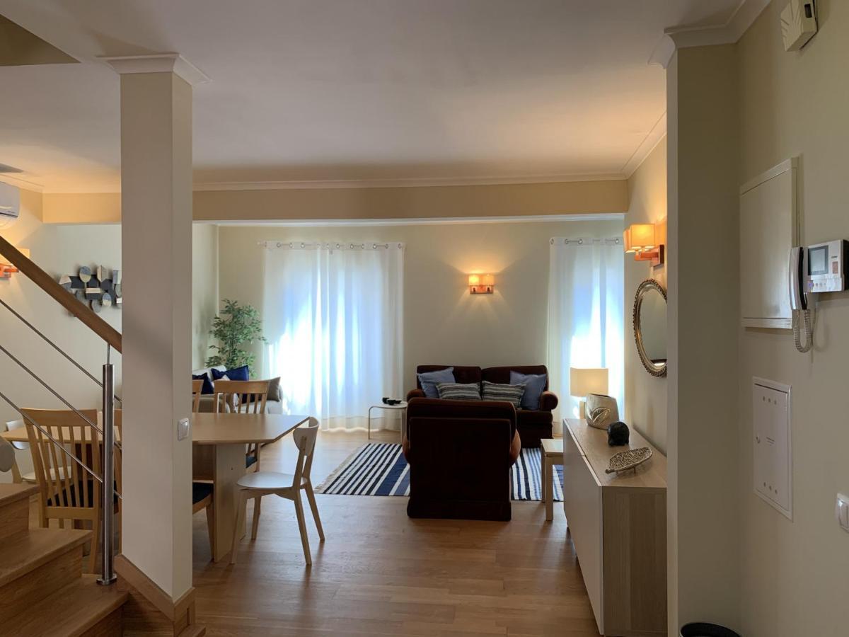Duplex Apartment With Terrace In Cascais Downtown Екстериор снимка