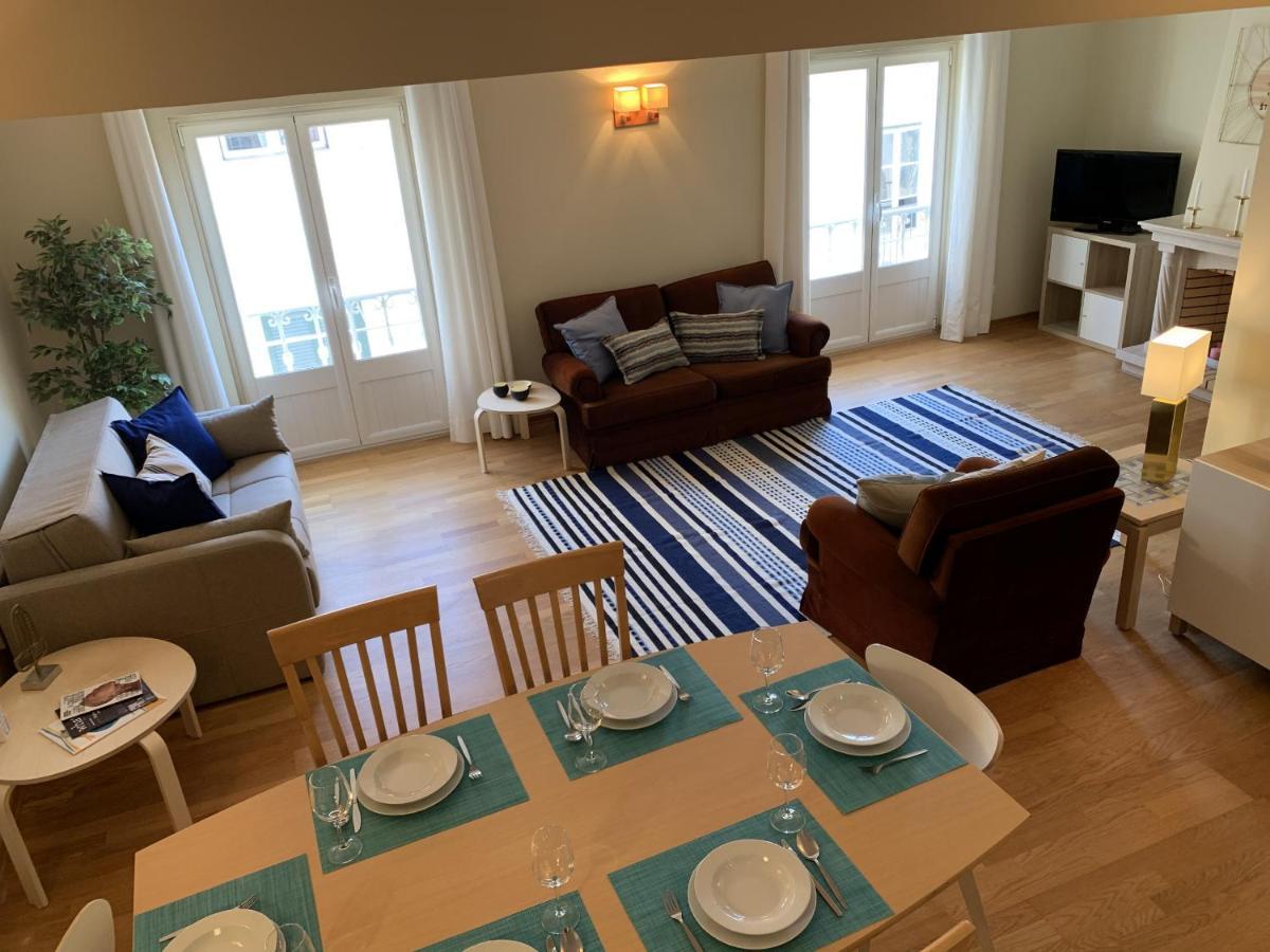 Duplex Apartment With Terrace In Cascais Downtown Екстериор снимка